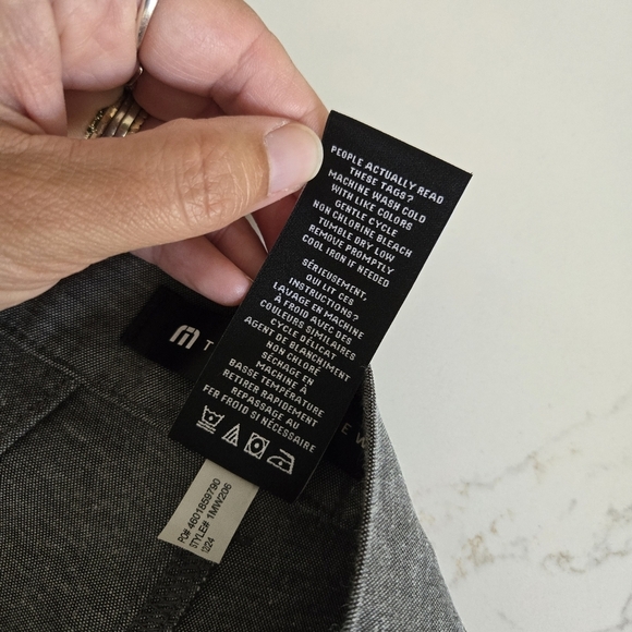 TravisMathew Adirondack Stretch Short 9" Inseam Heathered Black Gray Size 33 - Picture 7 of 9